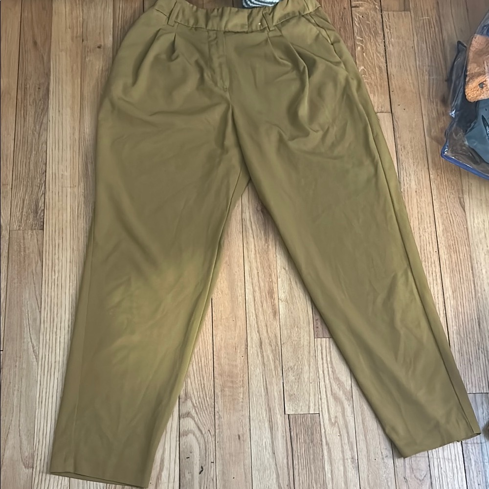 Women’s dress Pants